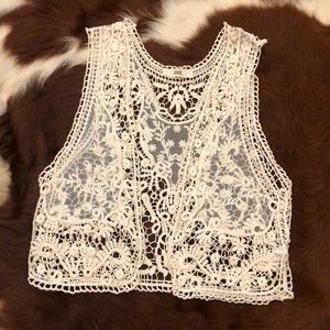 ISSI Lace Vest Size S